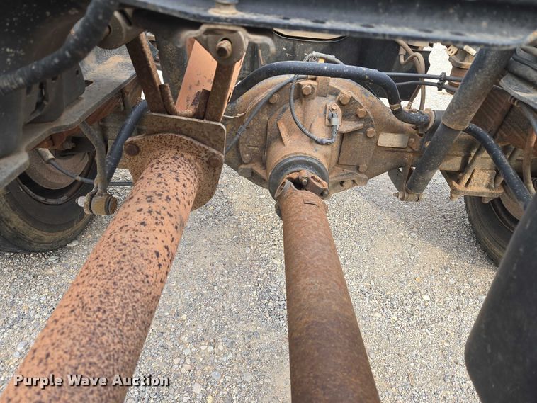 image for item EU3691 2016 Ford F550 truck cab and chassis