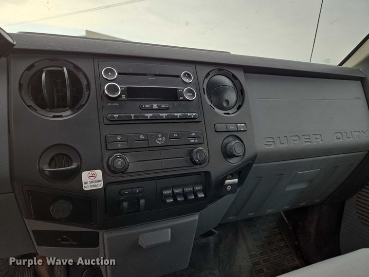 image for item EU3691 2016 Ford F550 truck cab and chassis