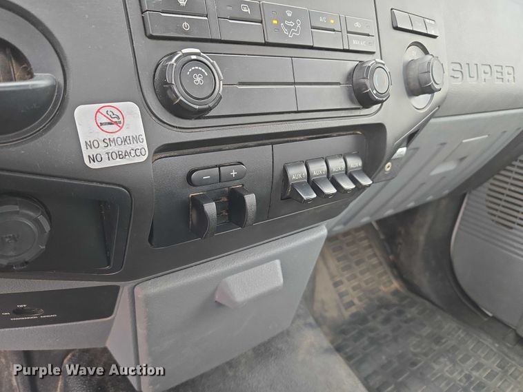 image for item EU3691 2016 Ford F550 truck cab and chassis