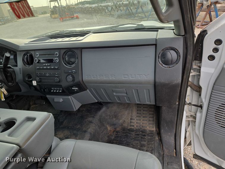 image for item EU3691 2016 Ford F550 truck cab and chassis