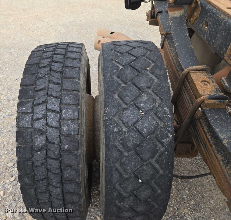 image for item EU3691 2016 Ford F550 truck cab and chassis