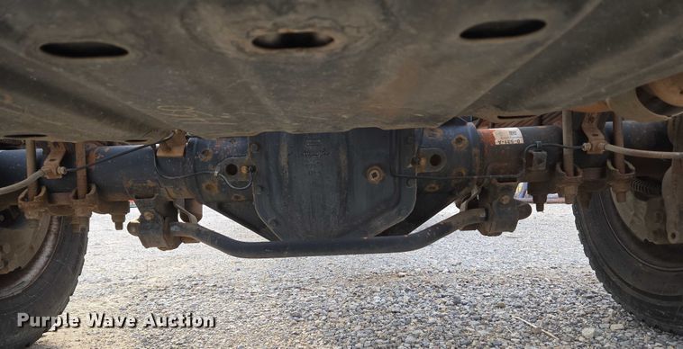 image for item EU3692 2019 Ford F-550 Crew Cab truck cab and chassis