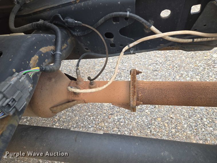 image for item EU3692 2019 Ford F-550 Crew Cab truck cab and chassis