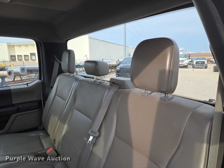 image for item EU3692 2019 Ford F-550 Crew Cab truck cab and chassis