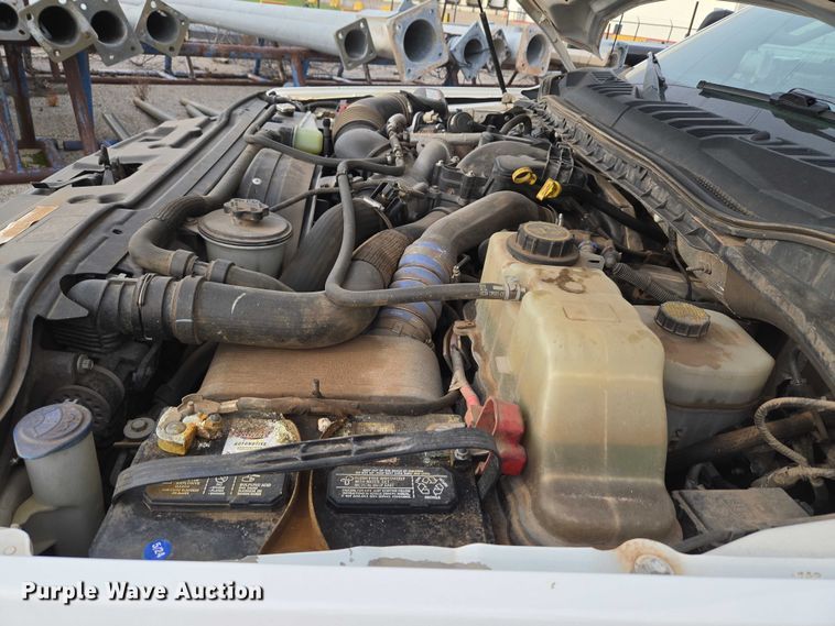 image for item EU3692 2019 Ford F-550 Crew Cab truck cab and chassis