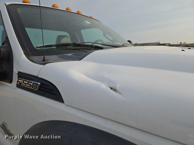 image for item EU3694 2016 Ford F550 truck cab and chassis