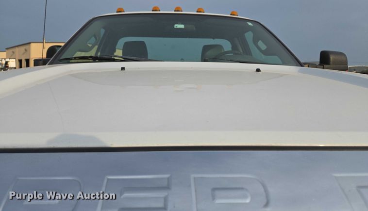 image for item EU3694 2016 Ford F550 truck cab and chassis