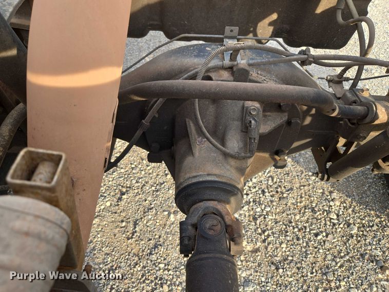 image for item EU3694 2016 Ford F550 truck cab and chassis