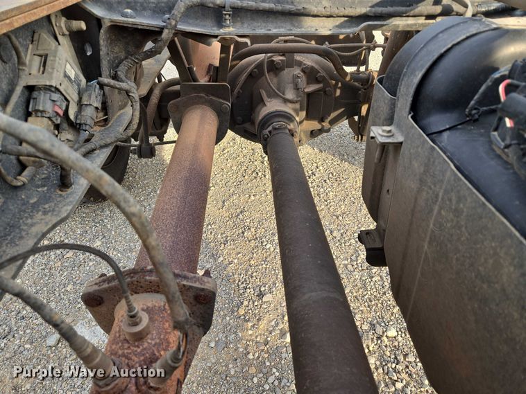 image for item EU3694 2016 Ford F550 truck cab and chassis