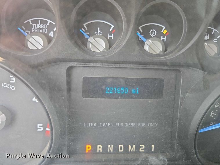 image for item EU3694 2016 Ford F550 truck cab and chassis