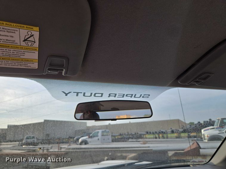 image for item EU3694 2016 Ford F550 truck cab and chassis