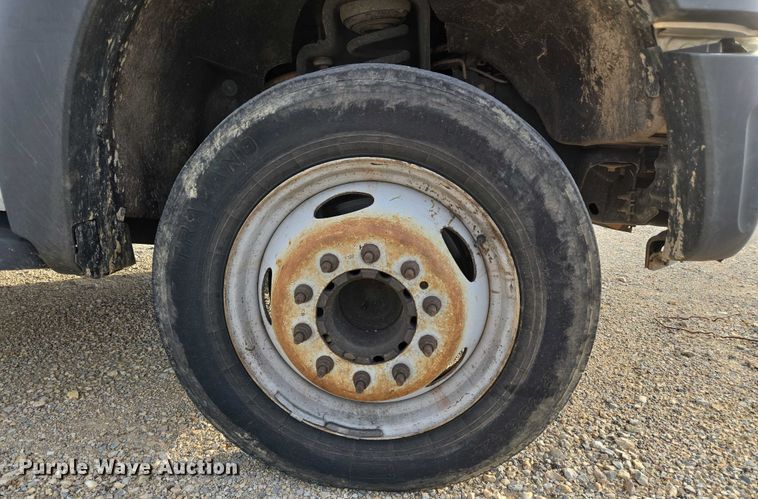 image for item EU3694 2016 Ford F550 truck cab and chassis