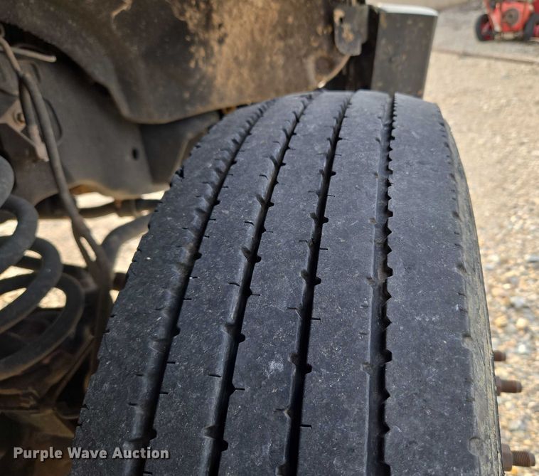 image for item EU3694 2016 Ford F550 truck cab and chassis