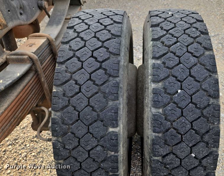 image for item EU3694 2016 Ford F550 truck cab and chassis