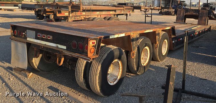 image for item EU3719 1981 TrailMobile 60-LDD-3SFG lowboy equipment trailer