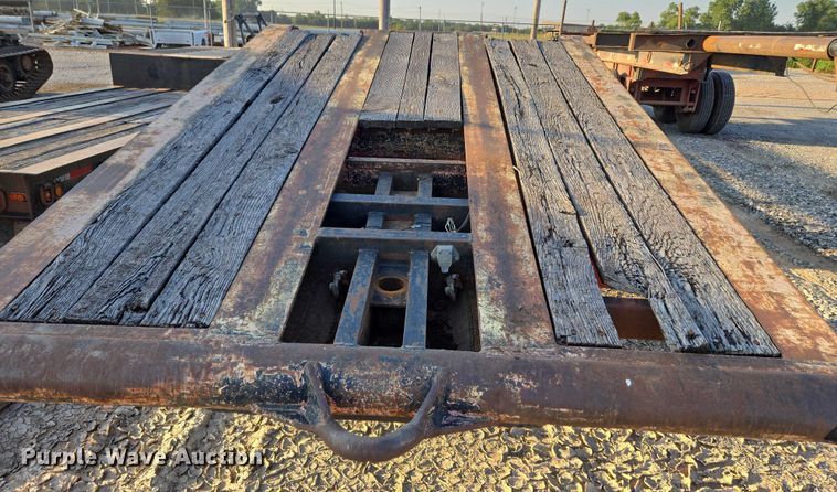 image for item EU3719 1981 TrailMobile 60-LDD-3SFG lowboy equipment trailer