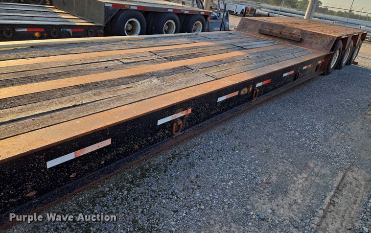 image for item EU3719 1981 TrailMobile 60-LDD-3SFG lowboy equipment trailer