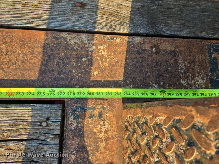 image for item EU3719 1981 TrailMobile 60-LDD-3SFG lowboy equipment trailer