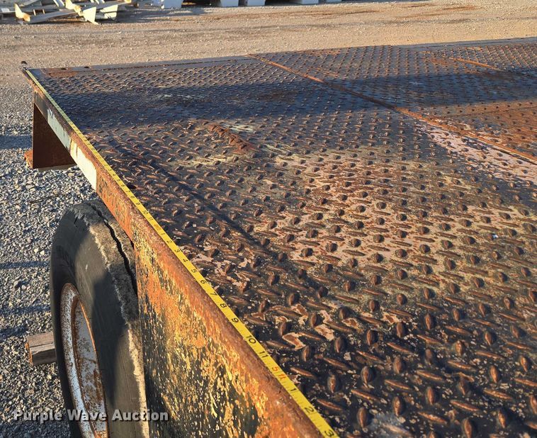 image for item EU3719 1981 TrailMobile 60-LDD-3SFG lowboy equipment trailer