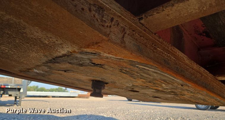 image for item EU3719 1981 TrailMobile 60-LDD-3SFG lowboy equipment trailer