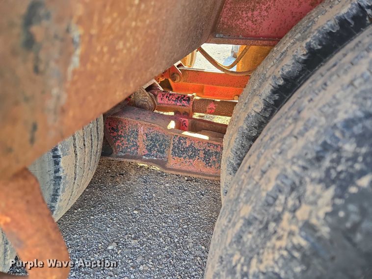 image for item EU3719 1981 TrailMobile 60-LDD-3SFG lowboy equipment trailer