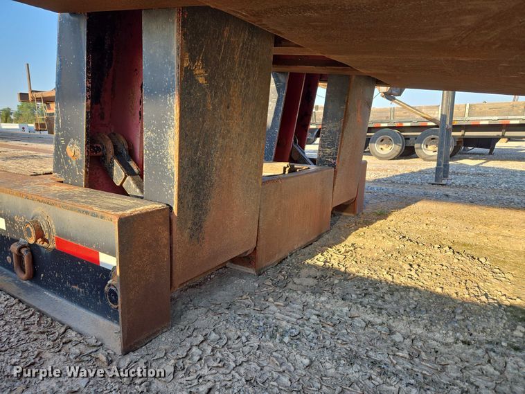 image for item EU3719 1981 TrailMobile 60-LDD-3SFG lowboy equipment trailer