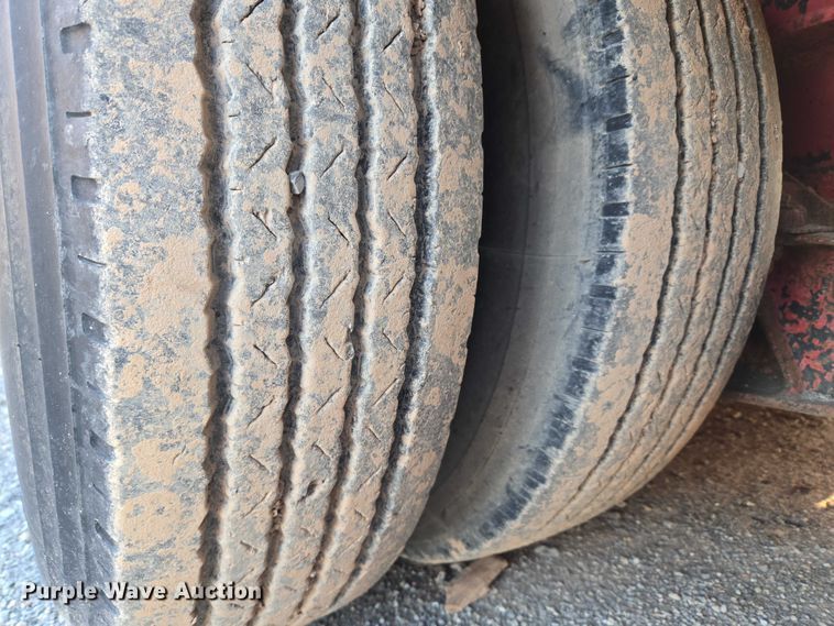 image for item EU3719 1981 TrailMobile 60-LDD-3SFG lowboy equipment trailer