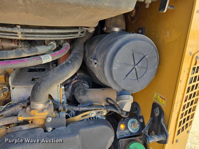 image for item EU3720 2016 Caterpillar 299D2 XHP tracked skid steer loader