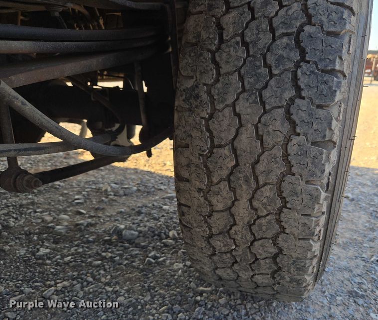 image for item EU3721 2019 Ford F250 Super Duty SuperCab utility bed pickup truck