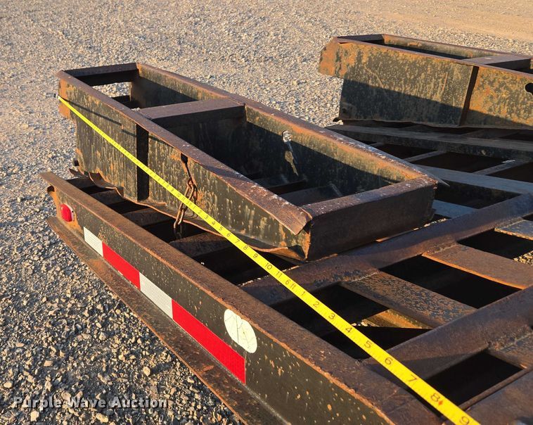 image for item EU3722 1995 Belshe DT-255 equipment trailer