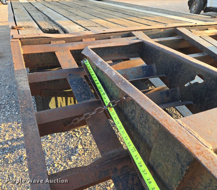 image for item EU3722 1995 Belshe DT-255 equipment trailer