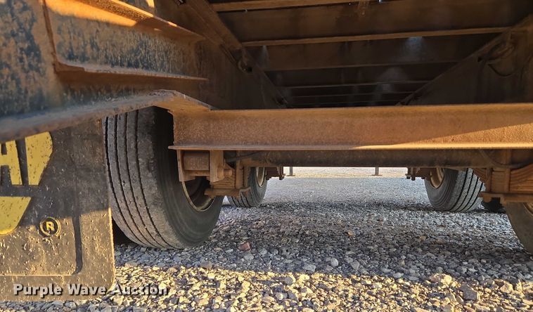 image for item EU3722 1995 Belshe DT-255 equipment trailer