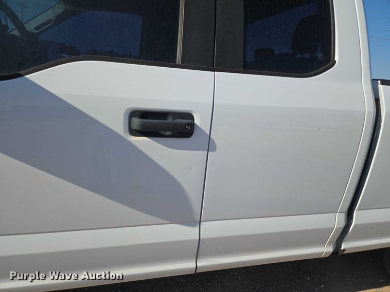 image for item EU3723 2015 Ford F150 SuperCab pickup truck