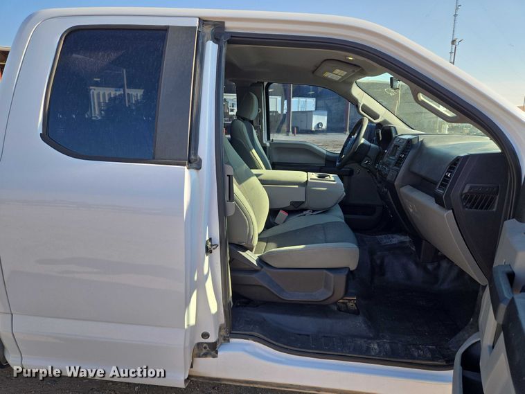 image for item EU3723 2015 Ford F150 SuperCab pickup truck