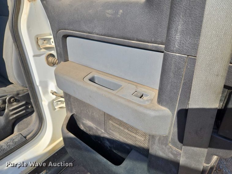 image for item EU3724 2013 Ford F150 SuperCab pickup truck