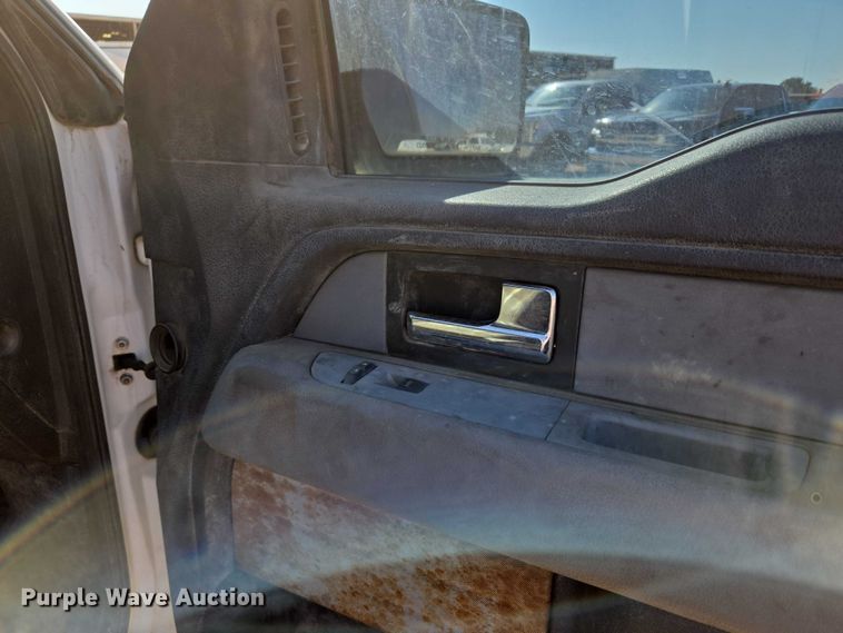 image for item EU3724 2013 Ford F150 SuperCab pickup truck