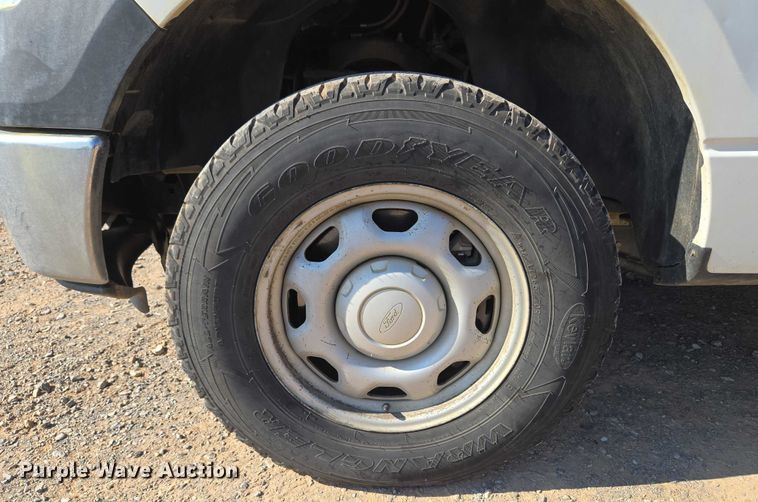 image for item EU3724 2013 Ford F150 SuperCab pickup truck