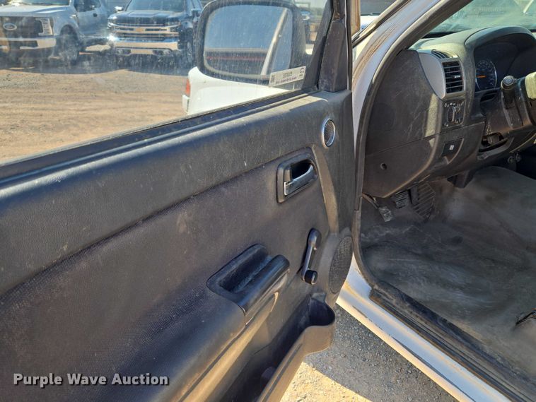 image for item EU3725 2011 Chevrolet Colorado pickup truck