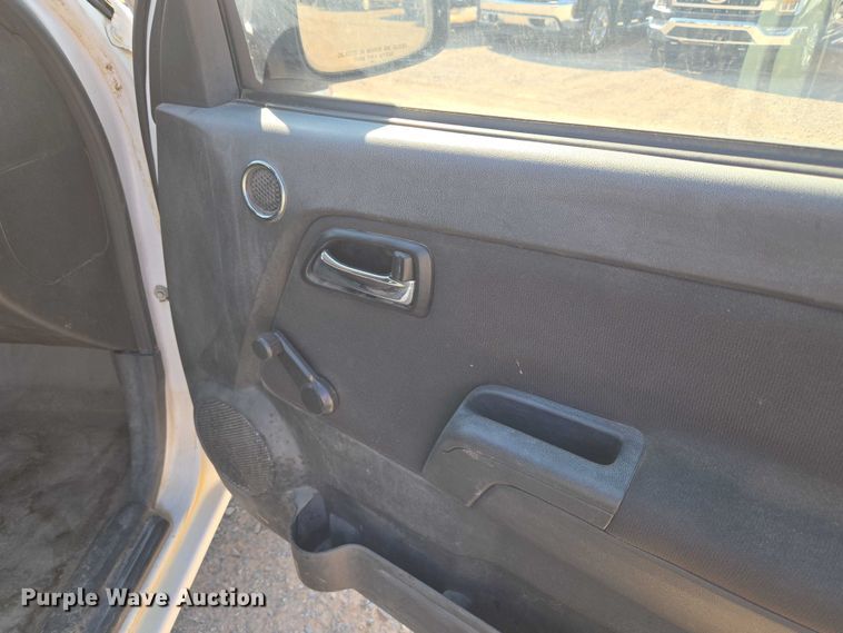 image for item EU3725 2011 Chevrolet Colorado pickup truck