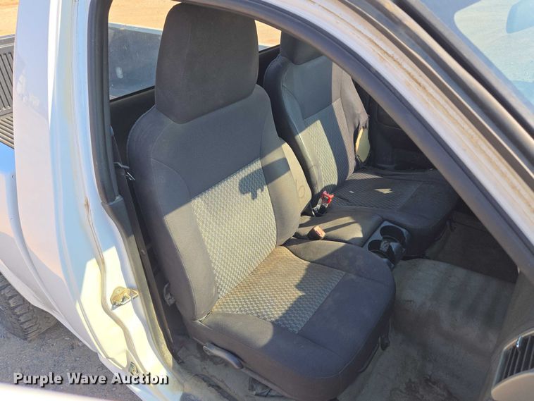 image for item EU3725 2011 Chevrolet Colorado pickup truck