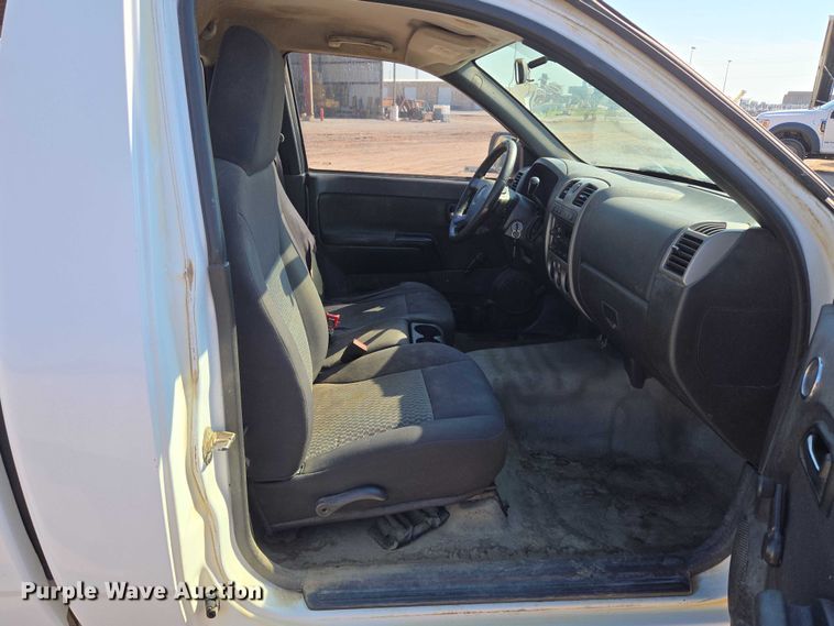 image for item EU3725 2011 Chevrolet Colorado pickup truck