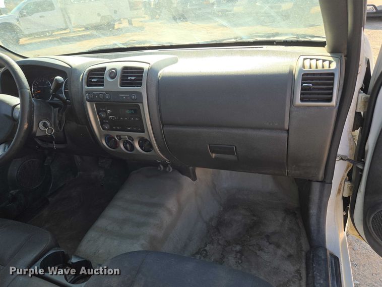 image for item EU3725 2011 Chevrolet Colorado pickup truck