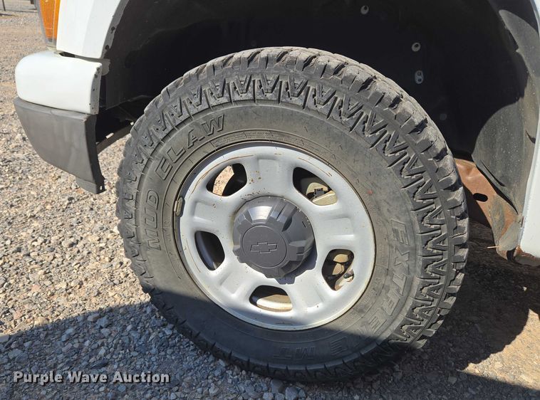 image for item EU3725 2011 Chevrolet Colorado pickup truck