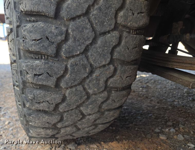 image for item EU3725 2011 Chevrolet Colorado pickup truck