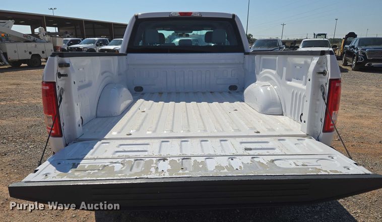 image for item EU3727 2017 Ford F150 SuperCab pickup truck