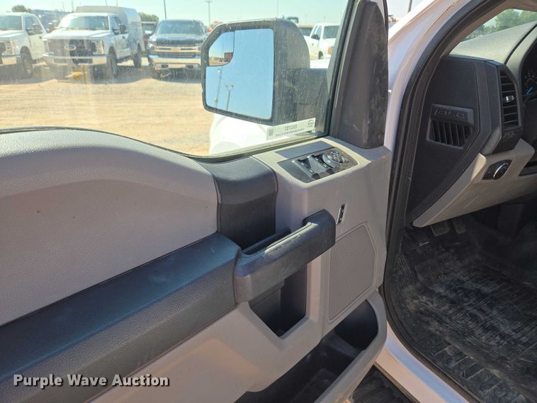 image for item EU3727 2017 Ford F150 SuperCab pickup truck