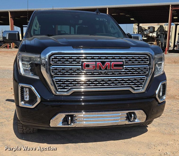 image for item EU3728 2019 GMC Sierra 1500 Crew Cab pickup truck