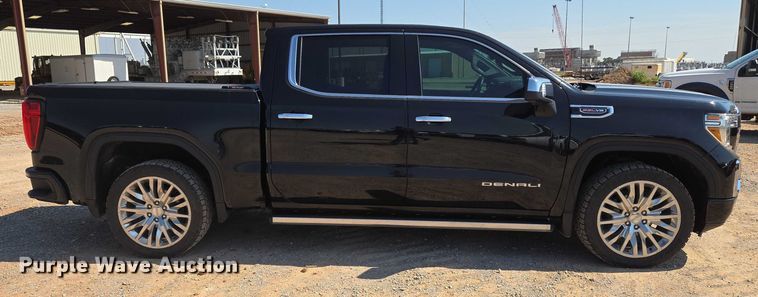 image for item EU3728 2019 GMC Sierra 1500 Crew Cab pickup truck