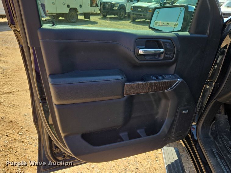 image for item EU3728 2019 GMC Sierra 1500 Crew Cab pickup truck