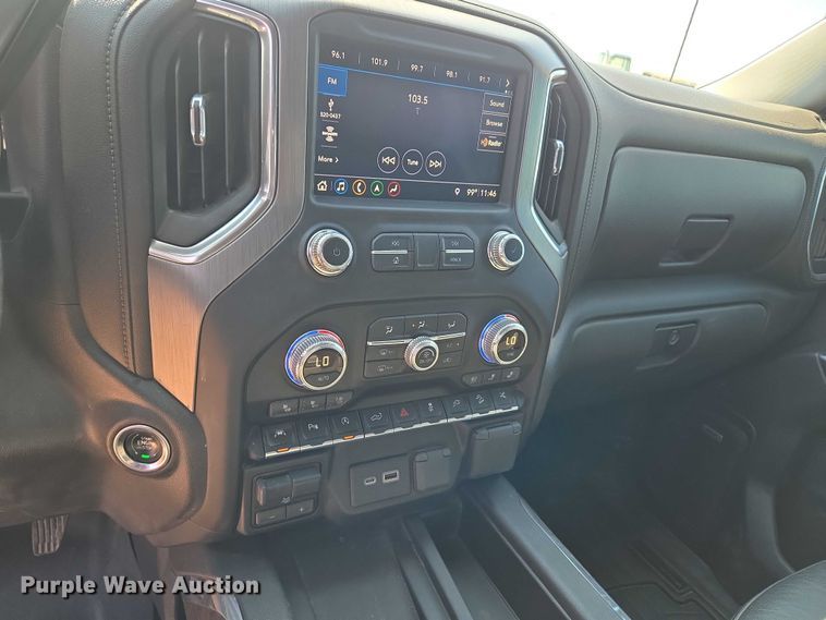 image for item EU3728 2019 GMC Sierra 1500 Crew Cab pickup truck